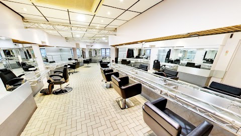 Topknot Hair & Beauty, hair salon in Nottingham