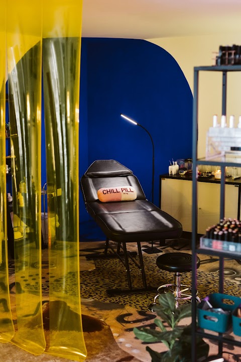 Skullen Commune Ltd, nail salon in Newcastle