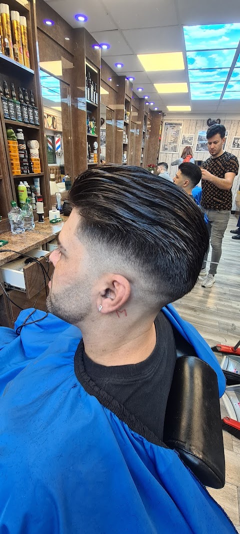 GALLERY BARBERS LEEDS market, barber shop in Leeds