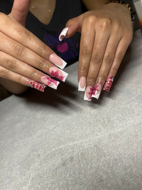 BIRMINGHAM NAIL SALON, nail salon in Birmingham
