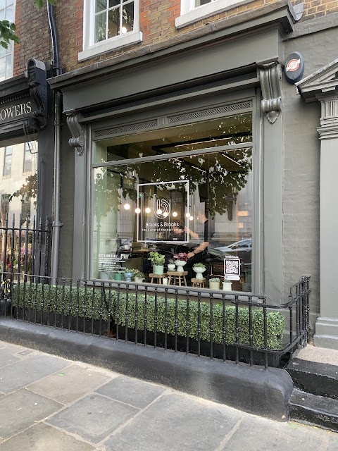 Brooks and Brooks Hairdressing, hair salon in London