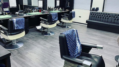 Karwan's Barber Shop, barber shop in Bristol