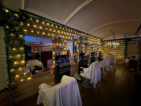 Oriel Close Barbershop, barber shop in Liverpool