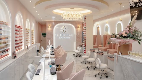 Studio Eight Nottingham, nail salon in Nottingham