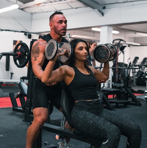 1-RM Elite Training Studio, personal trainer in Leeds