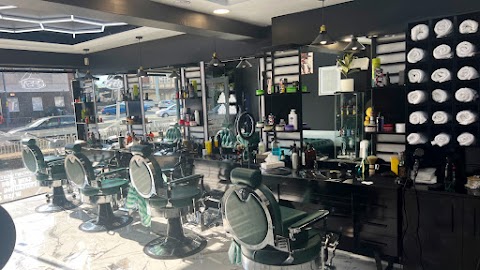 A list barber club, barber shop in Birmingham