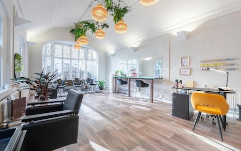 Coco’s Beauty and Training, beauty salon in Liverpool