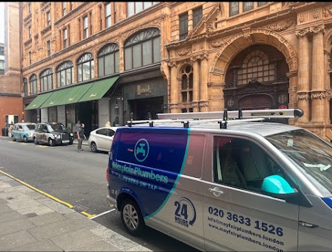 Mayfair Plumbers, plumber in London