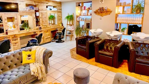 Jacks & Buckley, hair salon in Nottingham