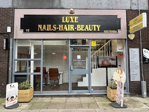 Luxe Nails & Beauty, nail salon in London