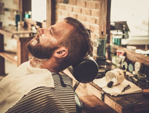 AL BARBER, barber shop in Leeds