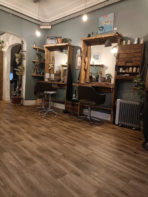 Bangshanky, hair salon in Bristol