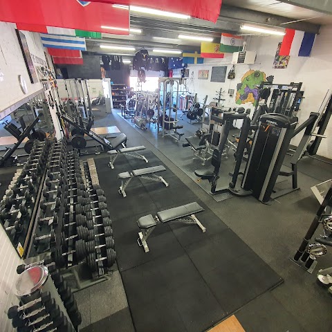 The Bodybuilding and Fitness Gym Edinburgh, personal trainer in Edinburgh