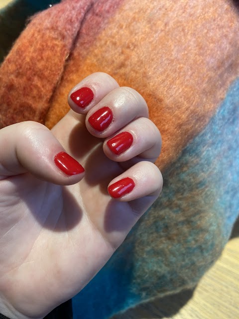 Nail Hub, nail salon in Edinburgh