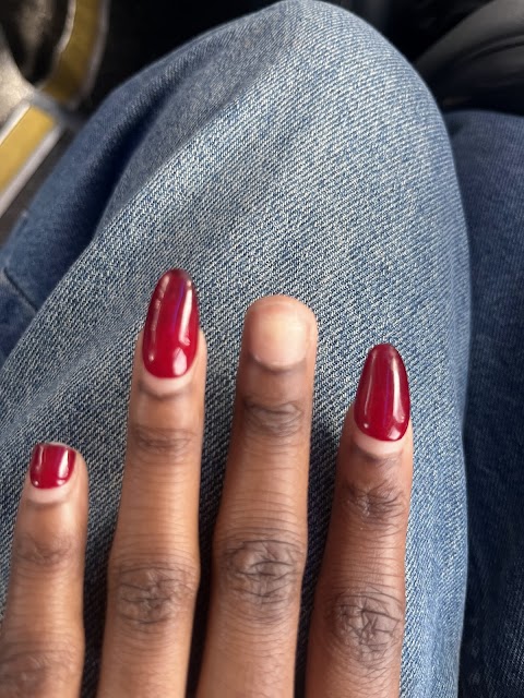 Unique Nails And Beauty, nail salon in Nottingham