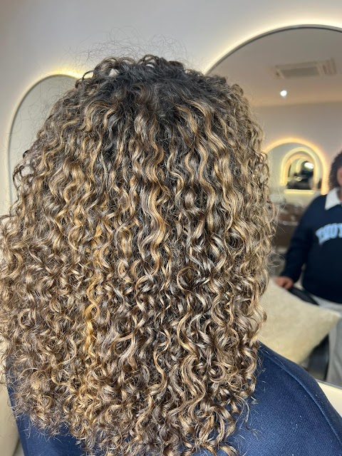 Skye Flo Studio, hair salon in Bristol