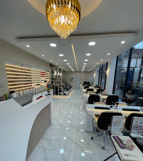 Berry Nail Spa, nail salon in Liverpool