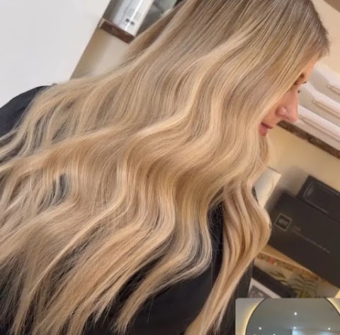 KC Hair & Aesthetics ft Beauty Bar, beauty salon in Bristol