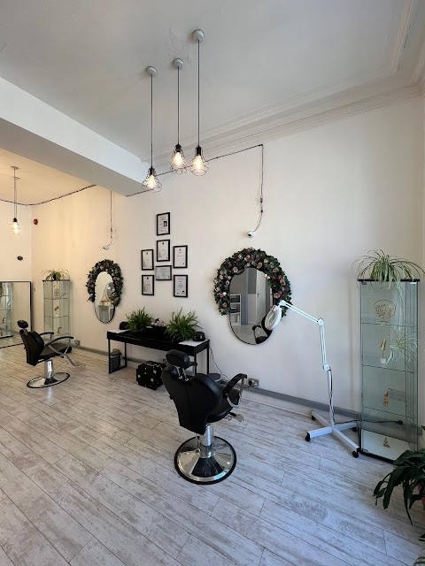 Saratoga Beauty Clinic - Newcastle, beauty salon in Newcastle