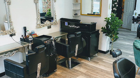 Ella Hair & Beauty Salon, hair salon in Liverpool