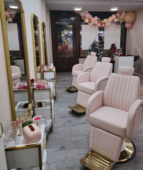 Lady beauty, beauty salon in Glasgow