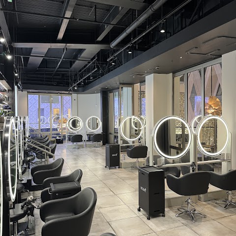 Allertons Leeds, nail salon in Leeds