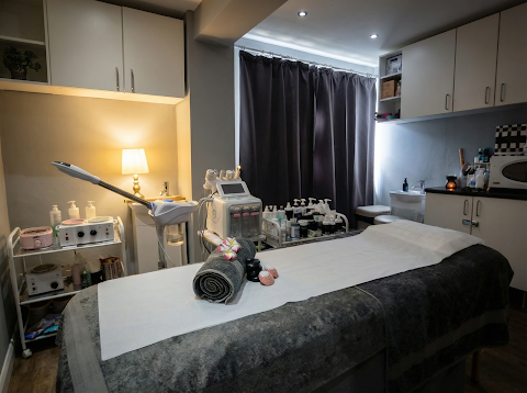 Victoria Beauty Salon, beauty salon in London